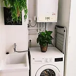 Good Atmosphere Apartment *